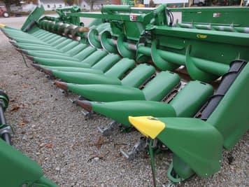 Main image John Deere C18F